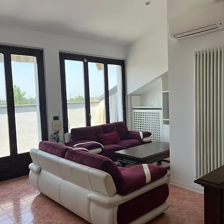 Apartamento Mansarda Lucia *