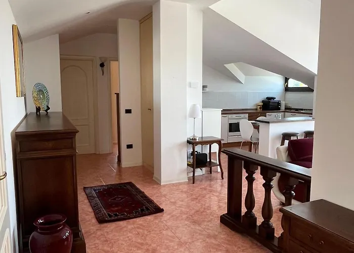 Mansarda Lucia شقة *