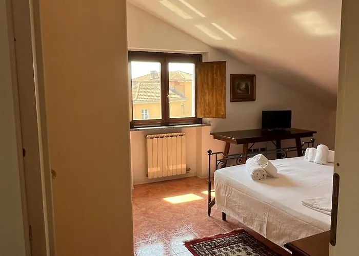 Mansarda Lucia شقة